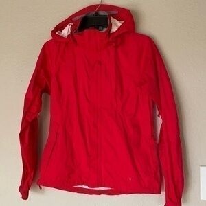 REI windbreaker rain jacket xs red